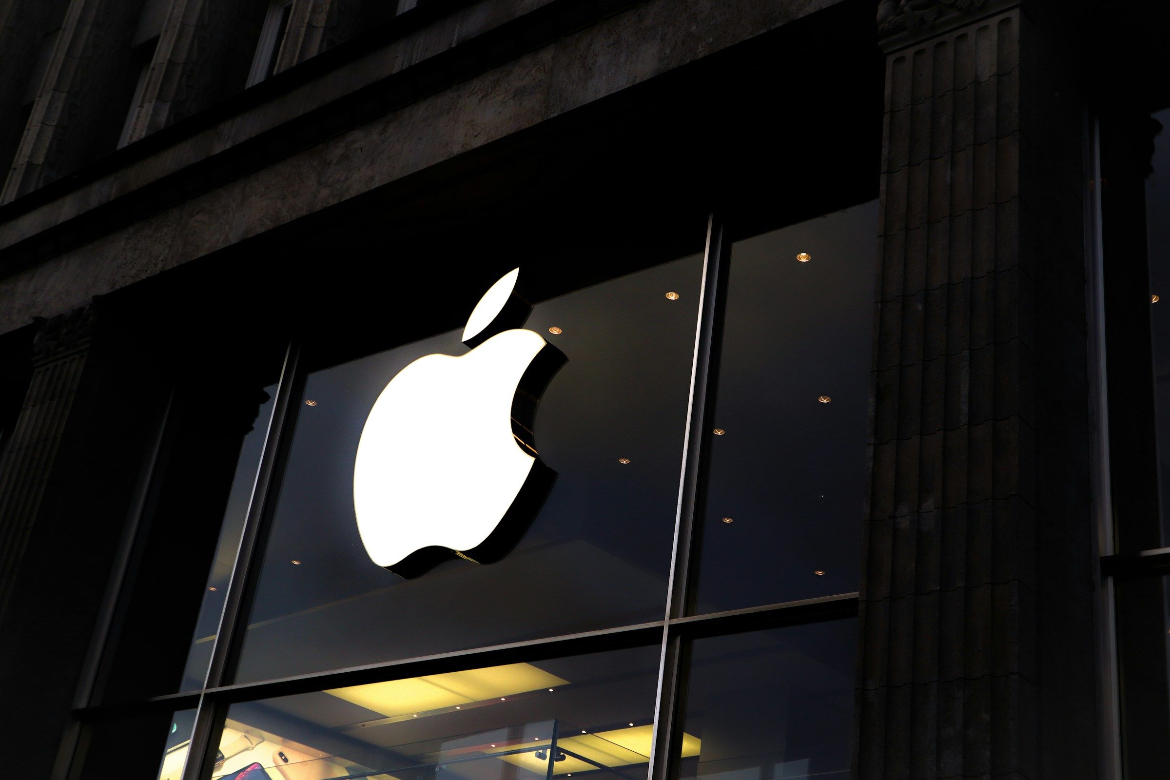 Apple Store storefront in Hamburg, Germany